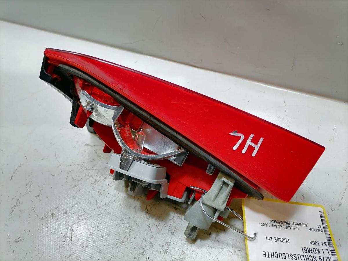 Audi A4 8K B8 original Rücklicht Rückleuchte Schlussleuchte links innen Kombi Bj.2010